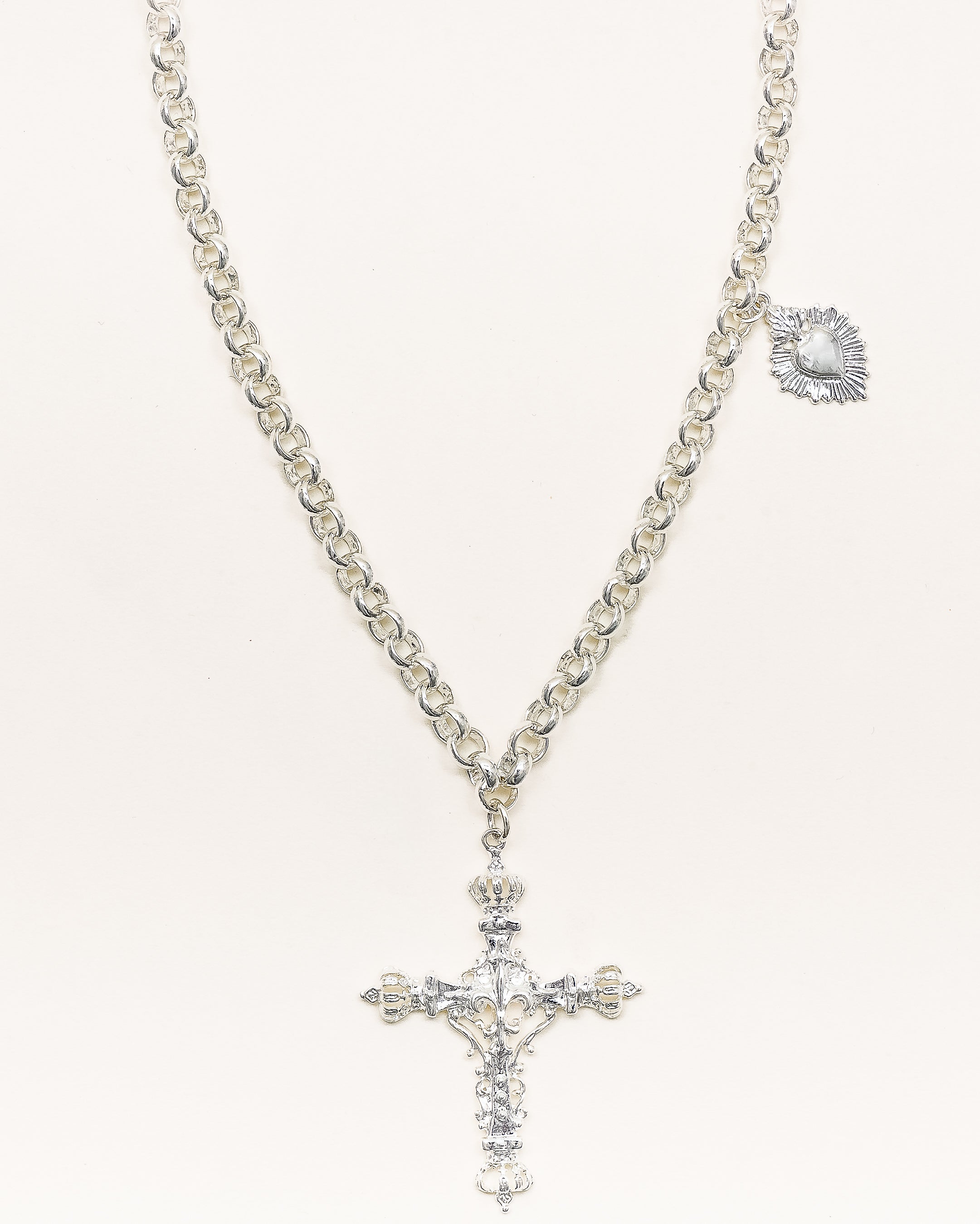 Santa Esperanza Necklace