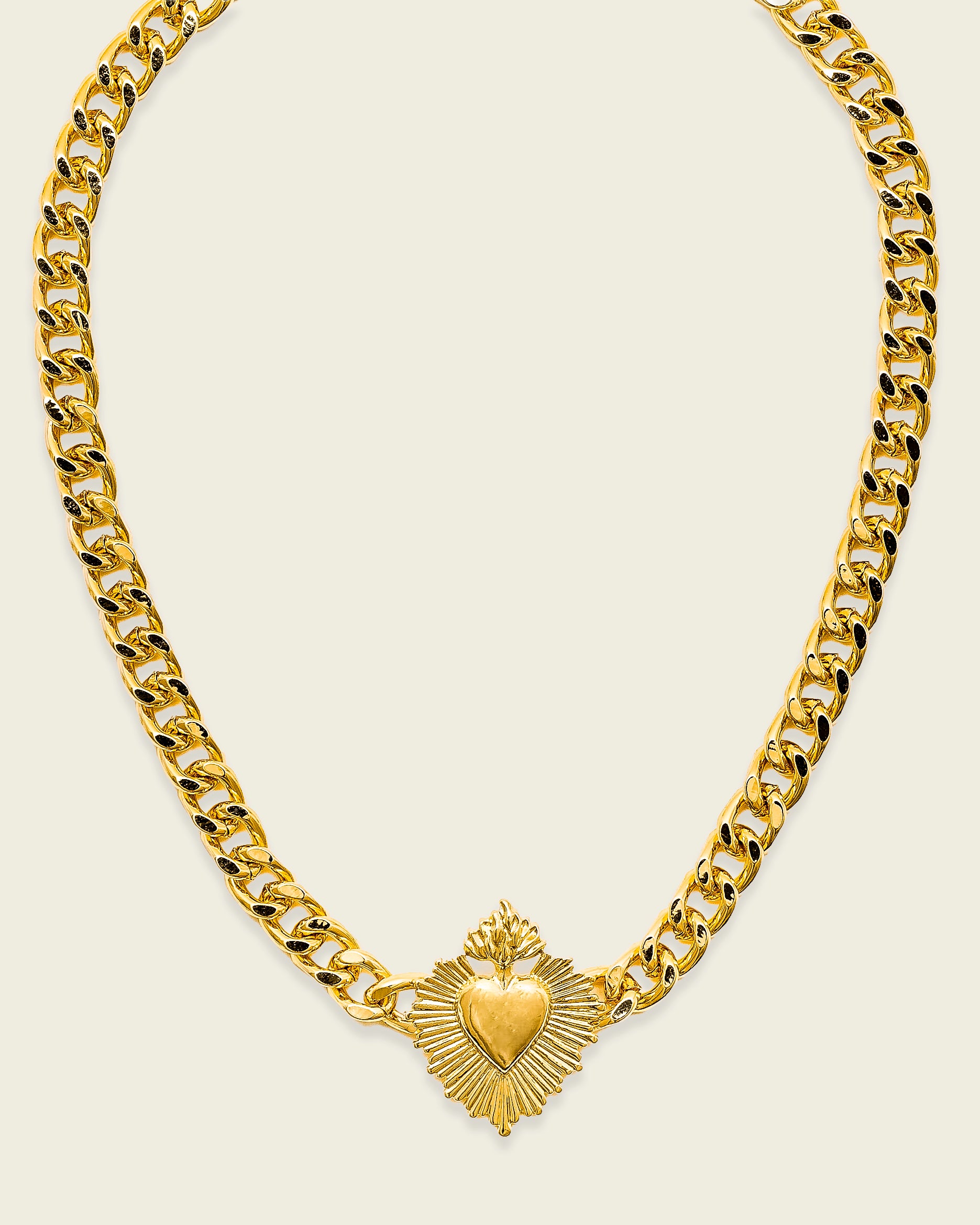 La Reina Amor Necklace