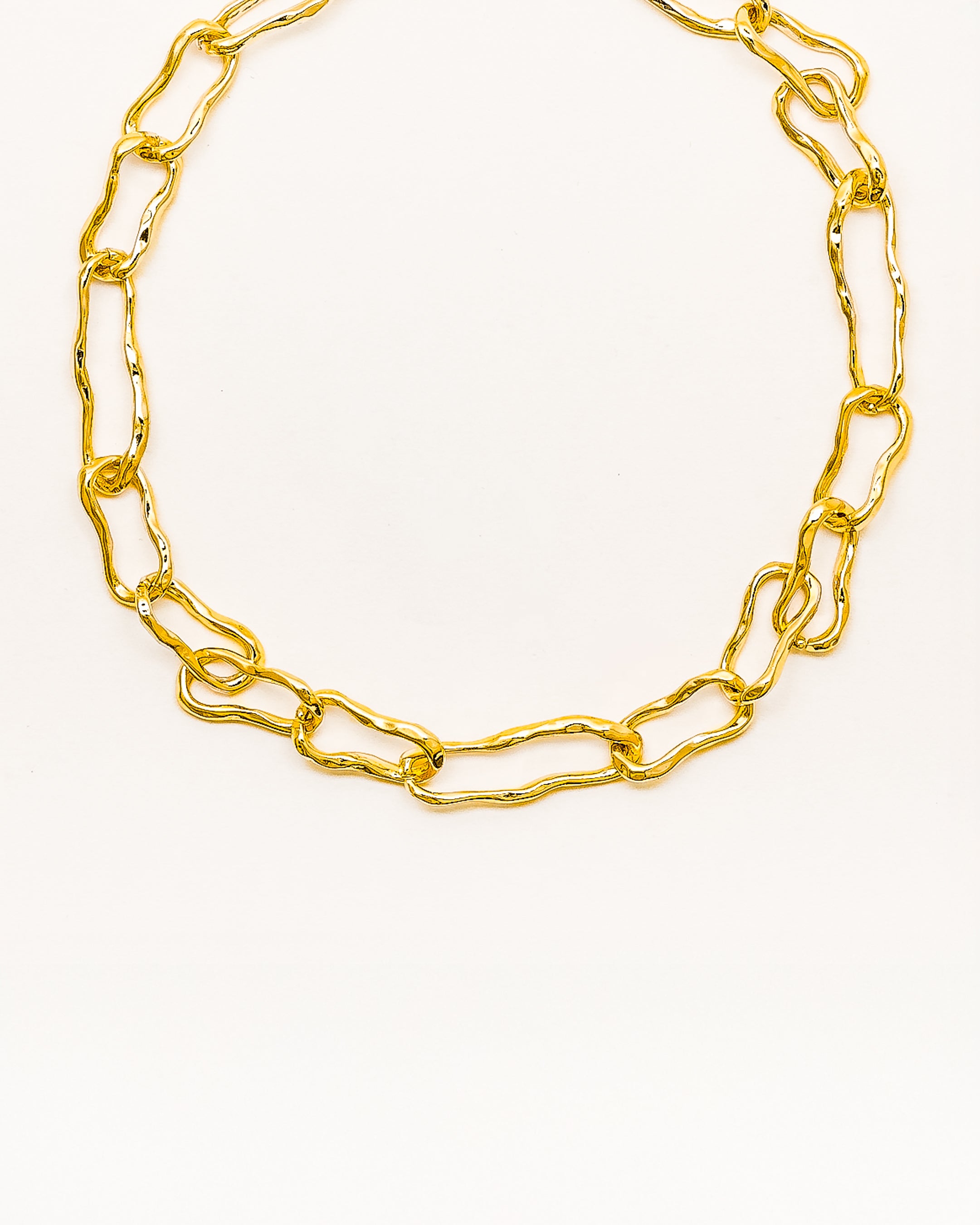 Santa Minerva Choker