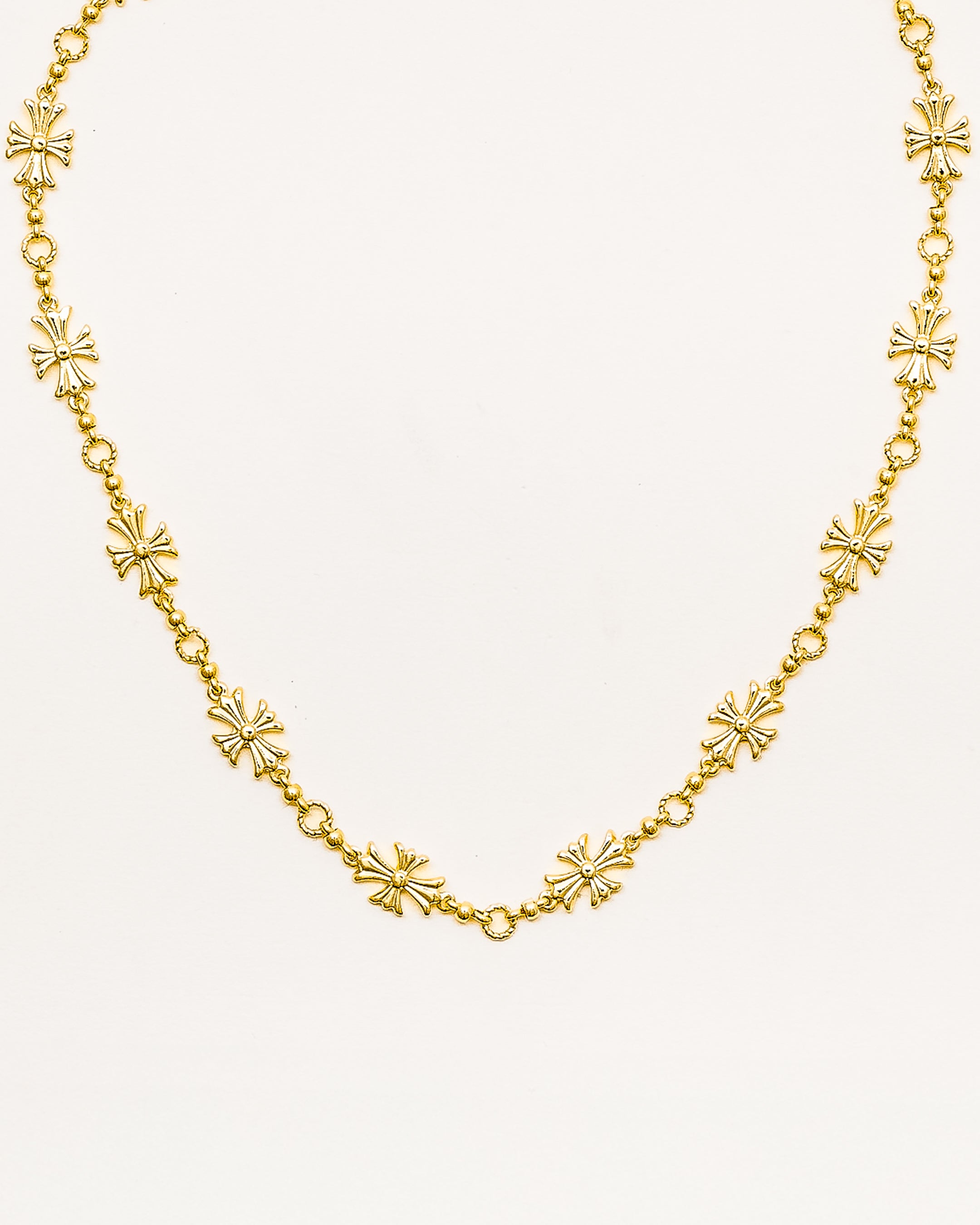 Santa Emilie Choker - Gold