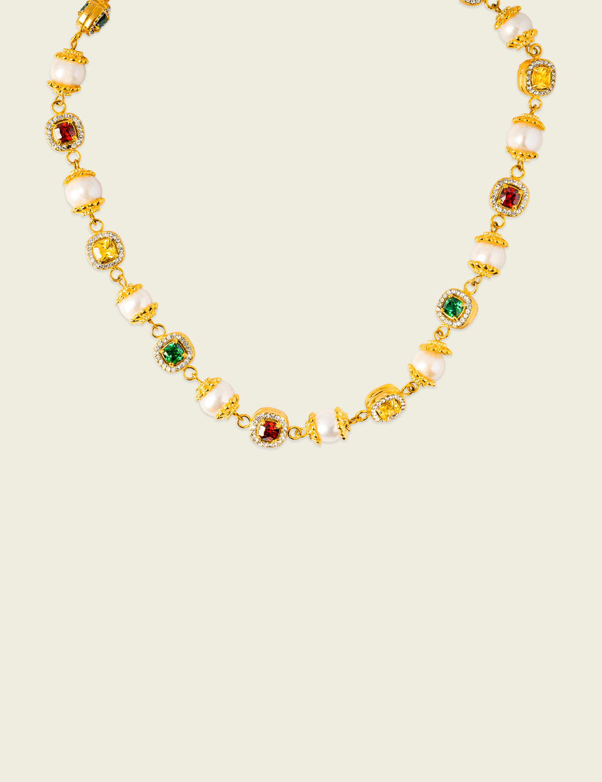 Santa Perla Reina Necklace