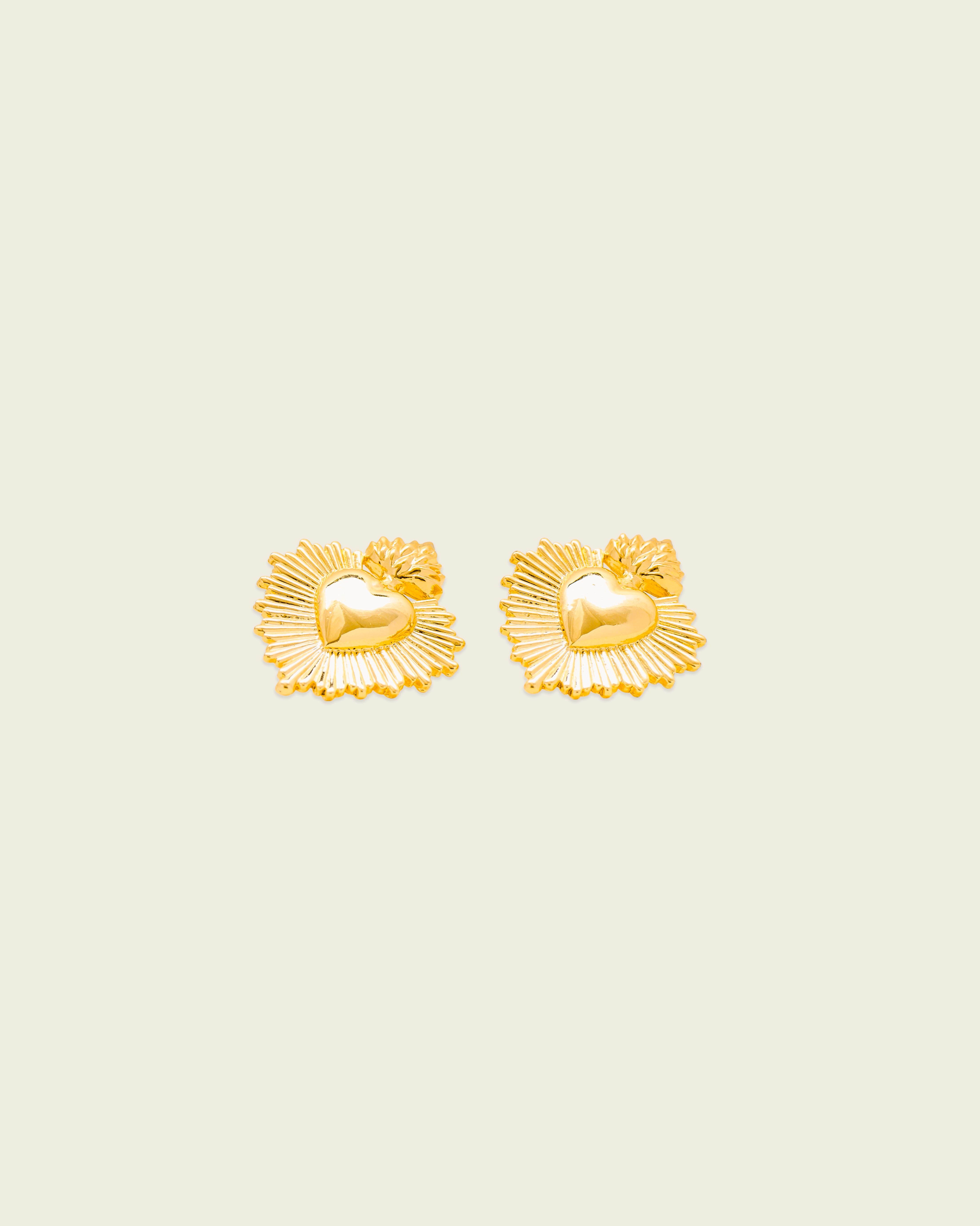 La Reina Sacred Heart Earrings