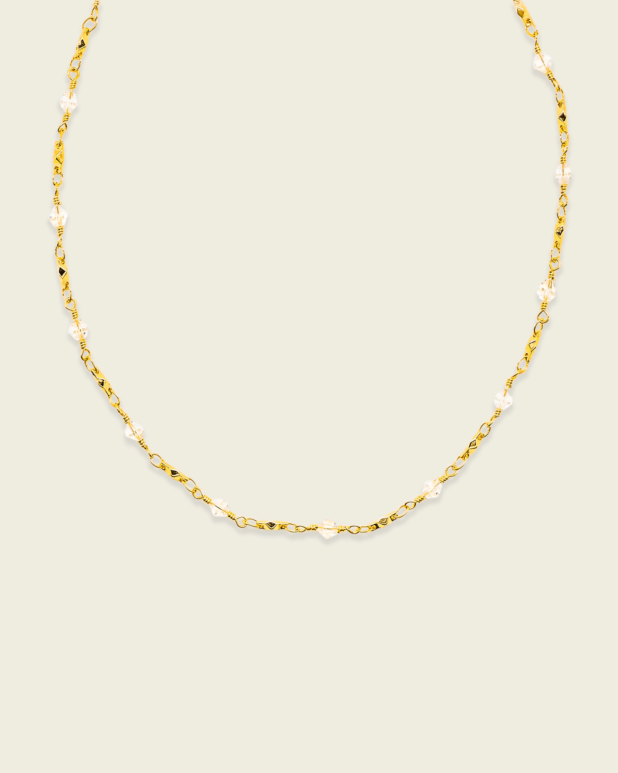 La Reina Crystal Choker