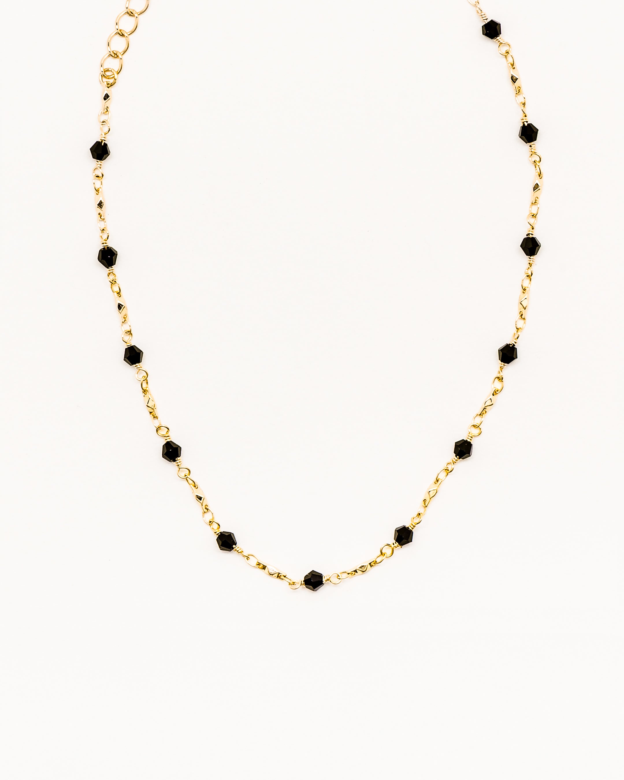 La Reina Crystal Choker