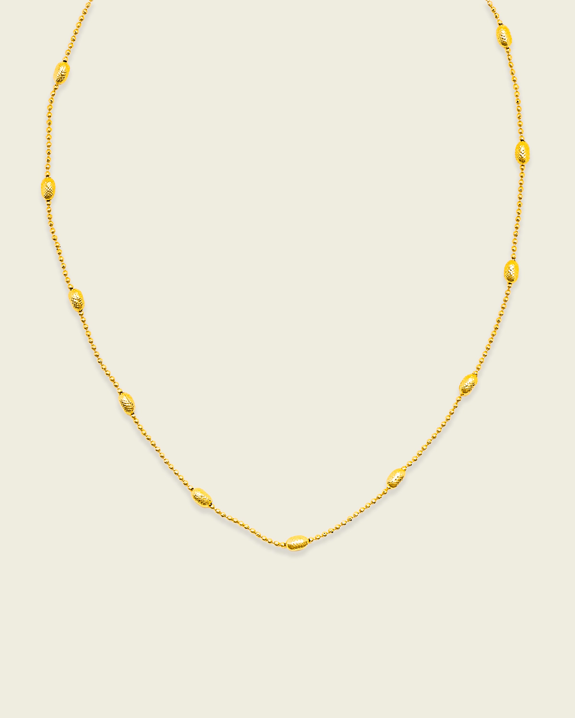 Santa Rosario Choker