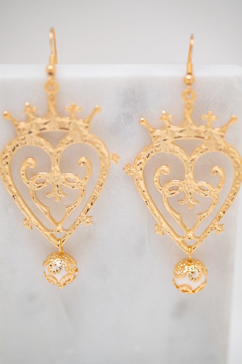 Santa Mona Deux Earrings