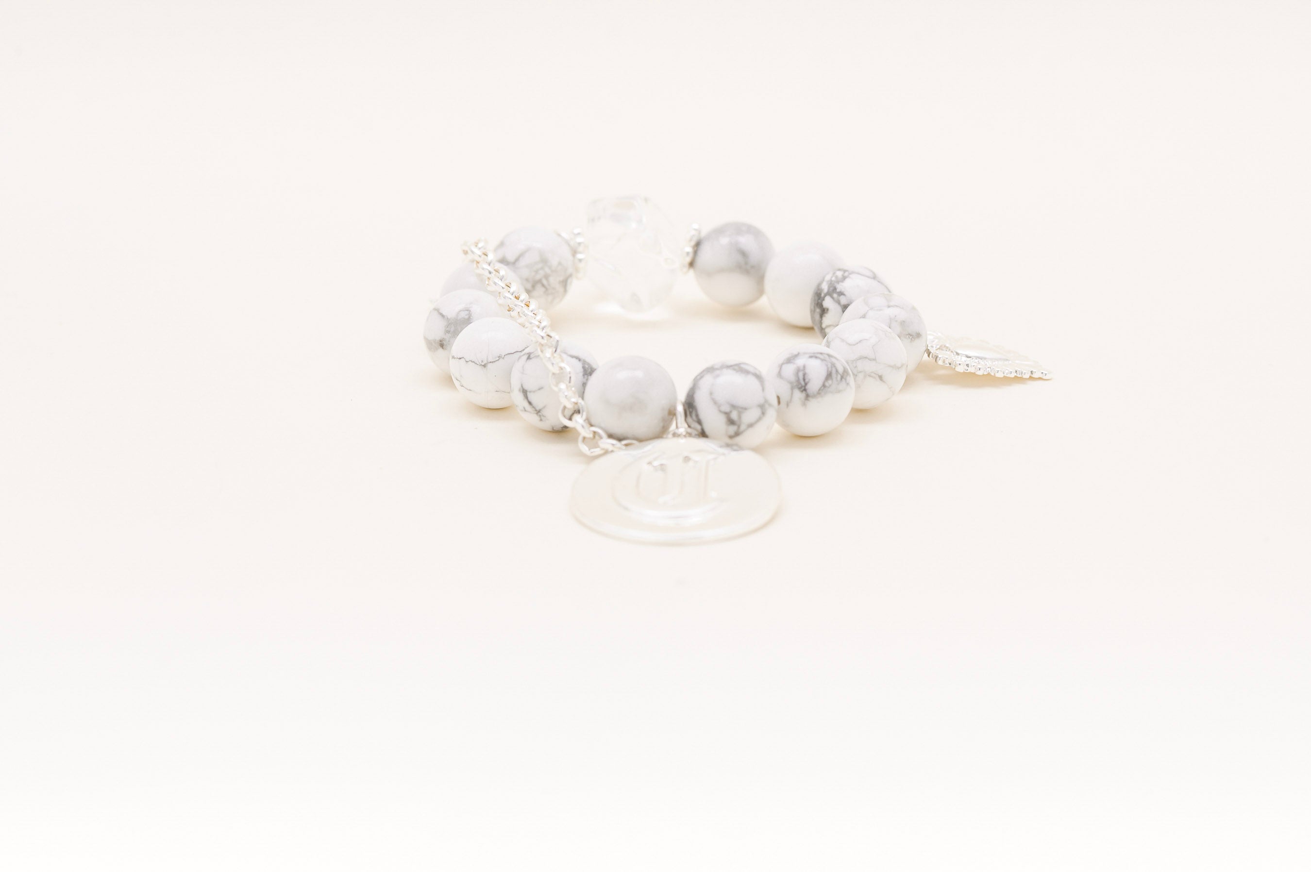 Inicial Quartz Bracelet