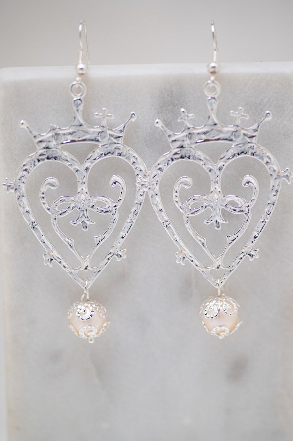 Santa Mona Deux Earrings