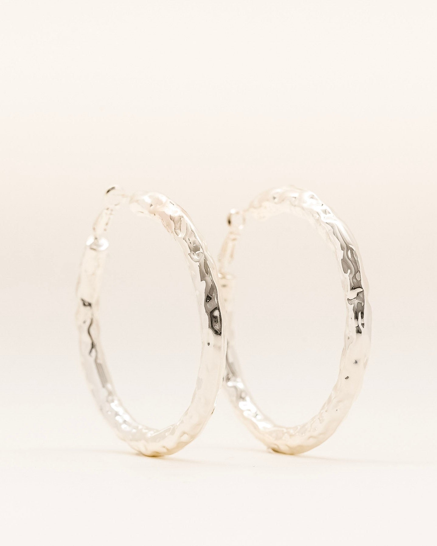 Santa Flora Earrings