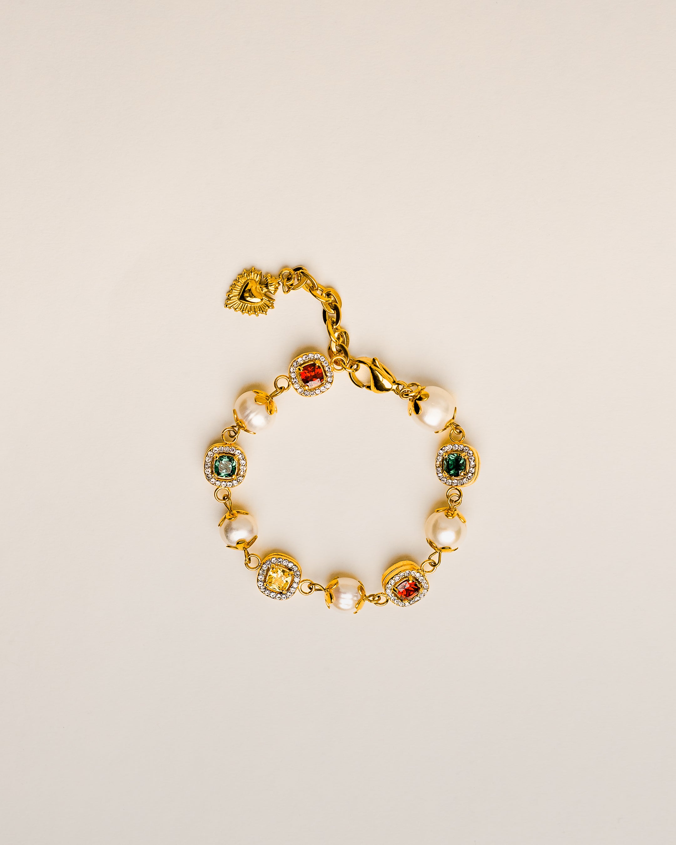 Santa Perla Reina Bracelet