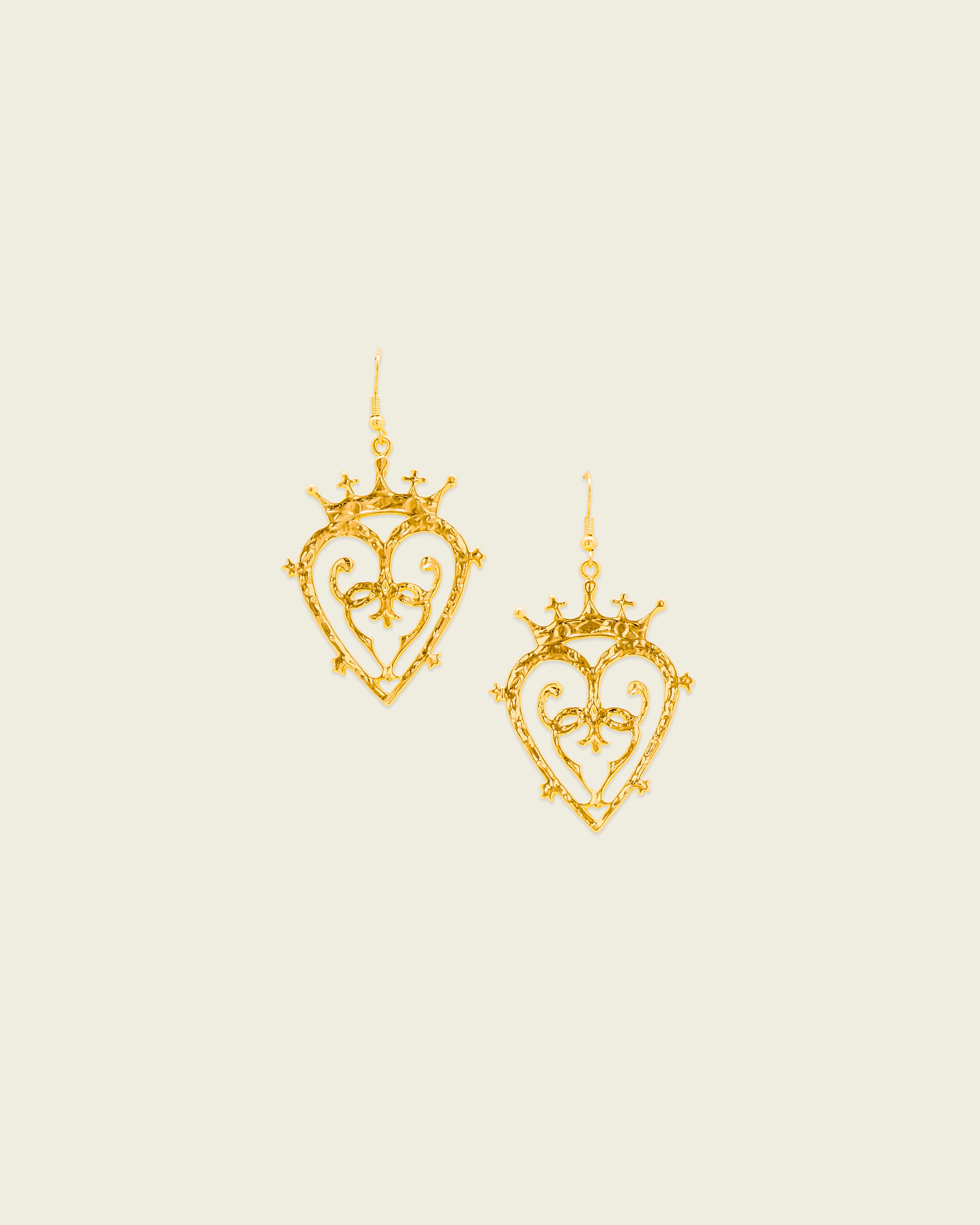 Santa Mona Earrings