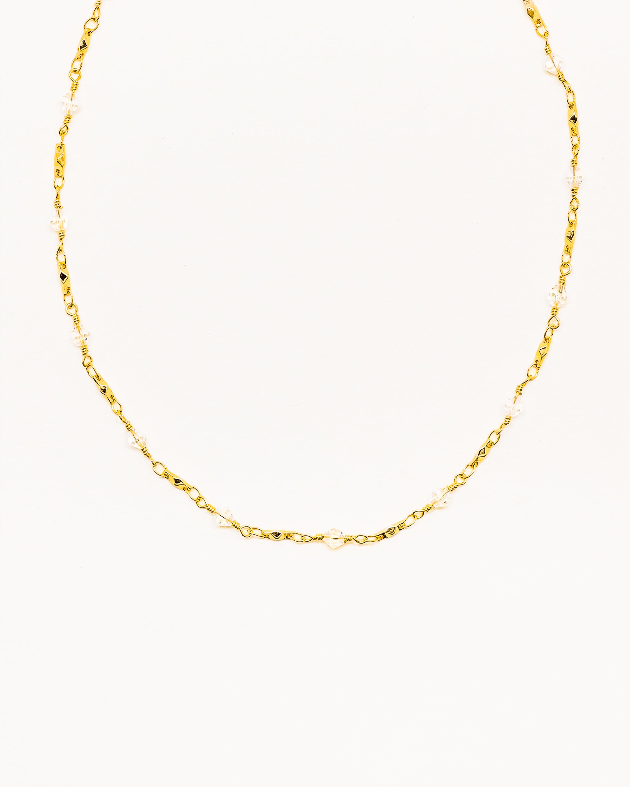 La Reina Crystal Choker