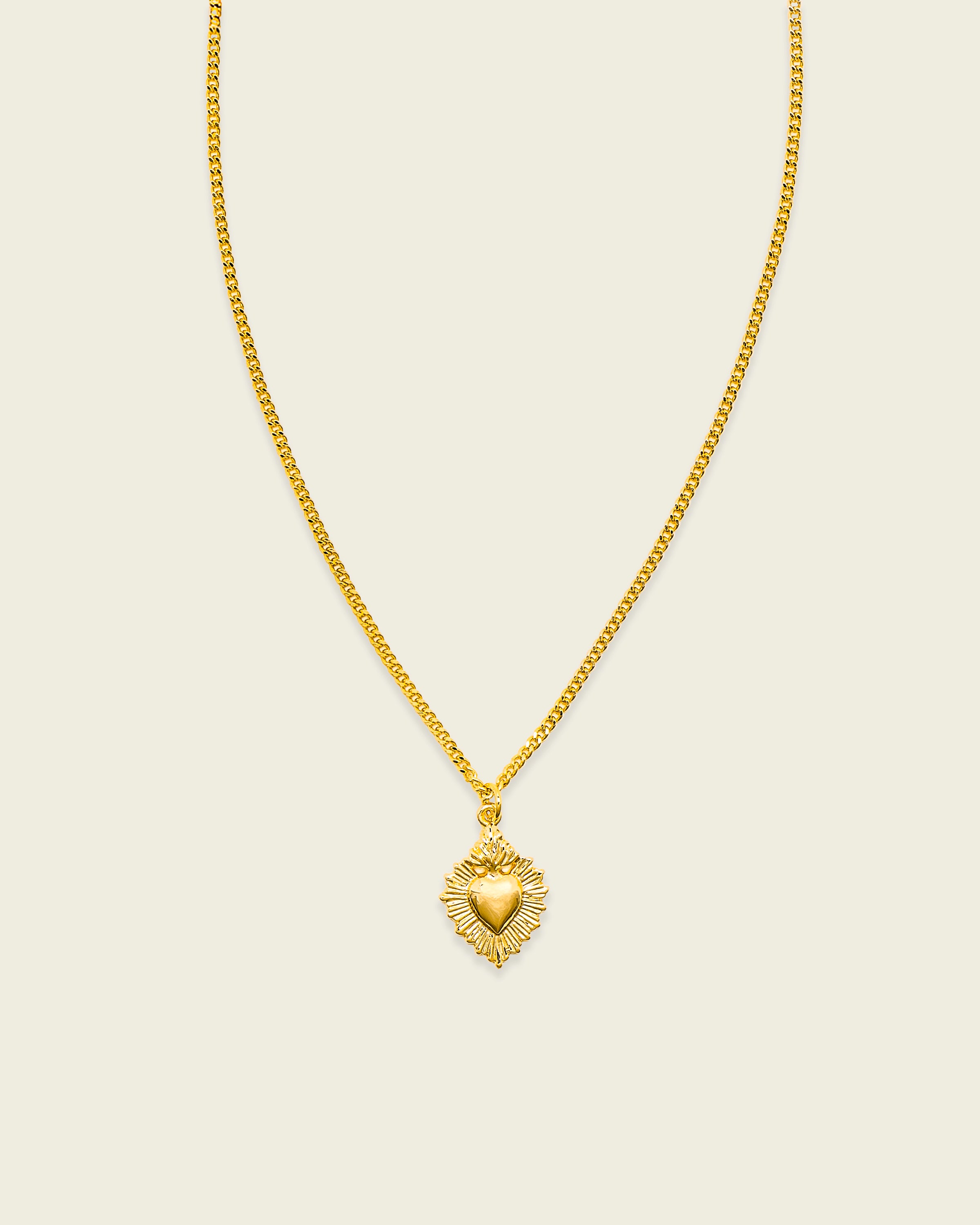 Santa Corazón Single Necklace