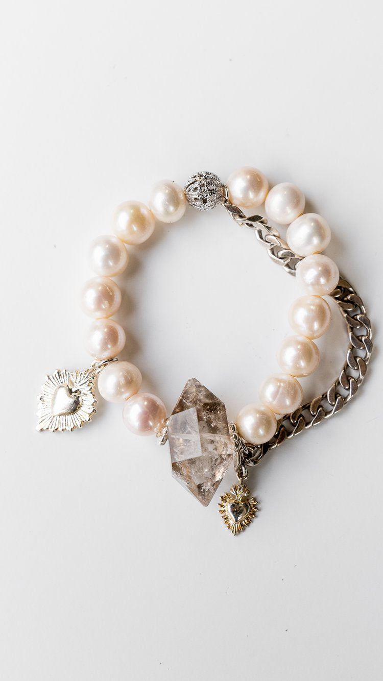 Santa Solo Pearl Bracelet