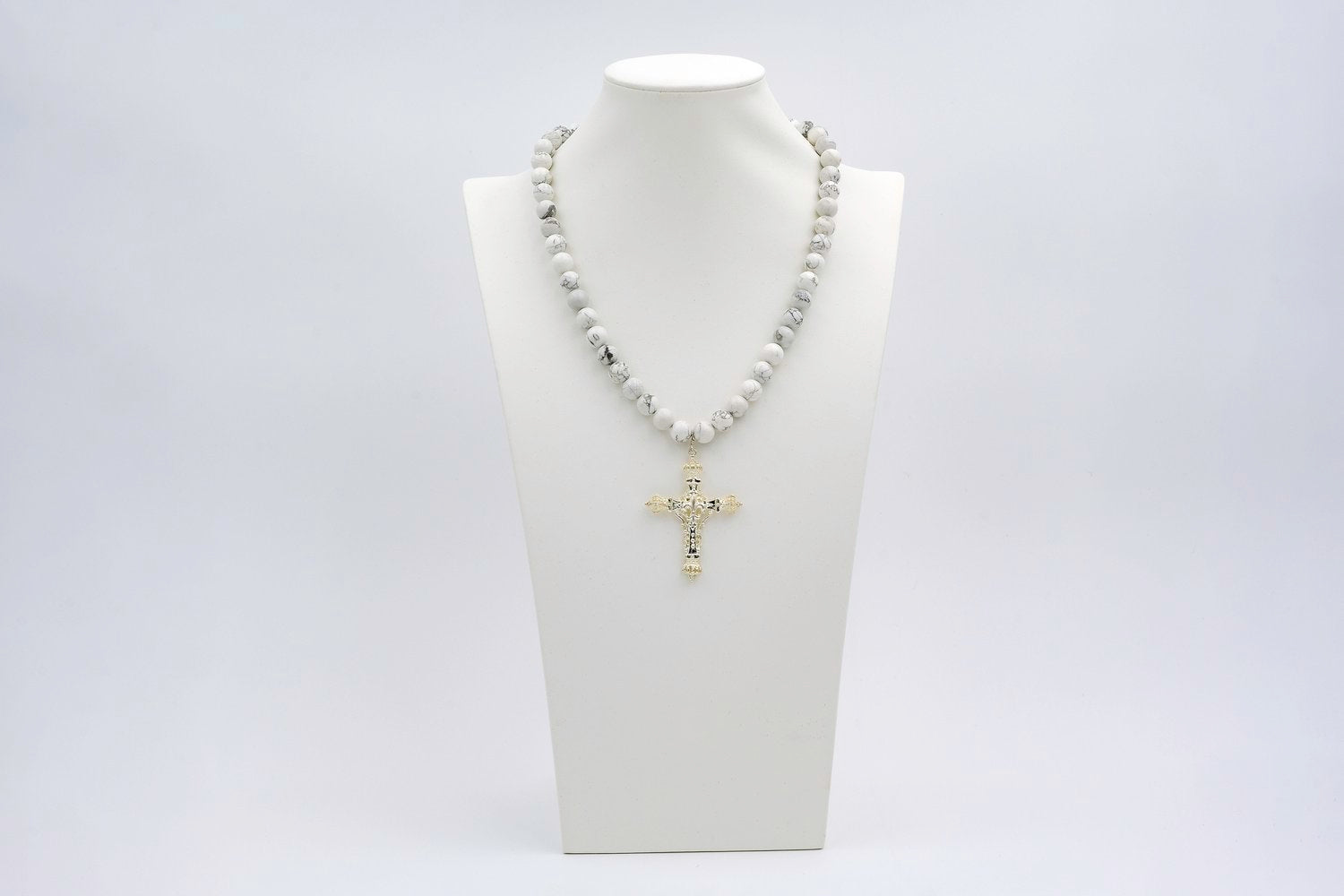 Santo Zion Necklace