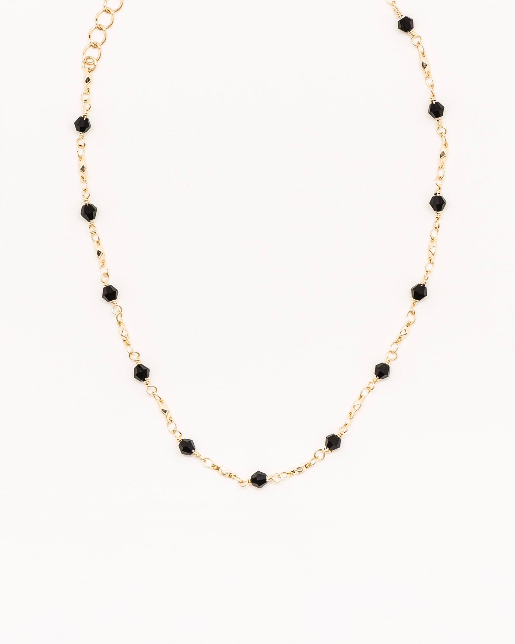 La Reina Crystal Choker