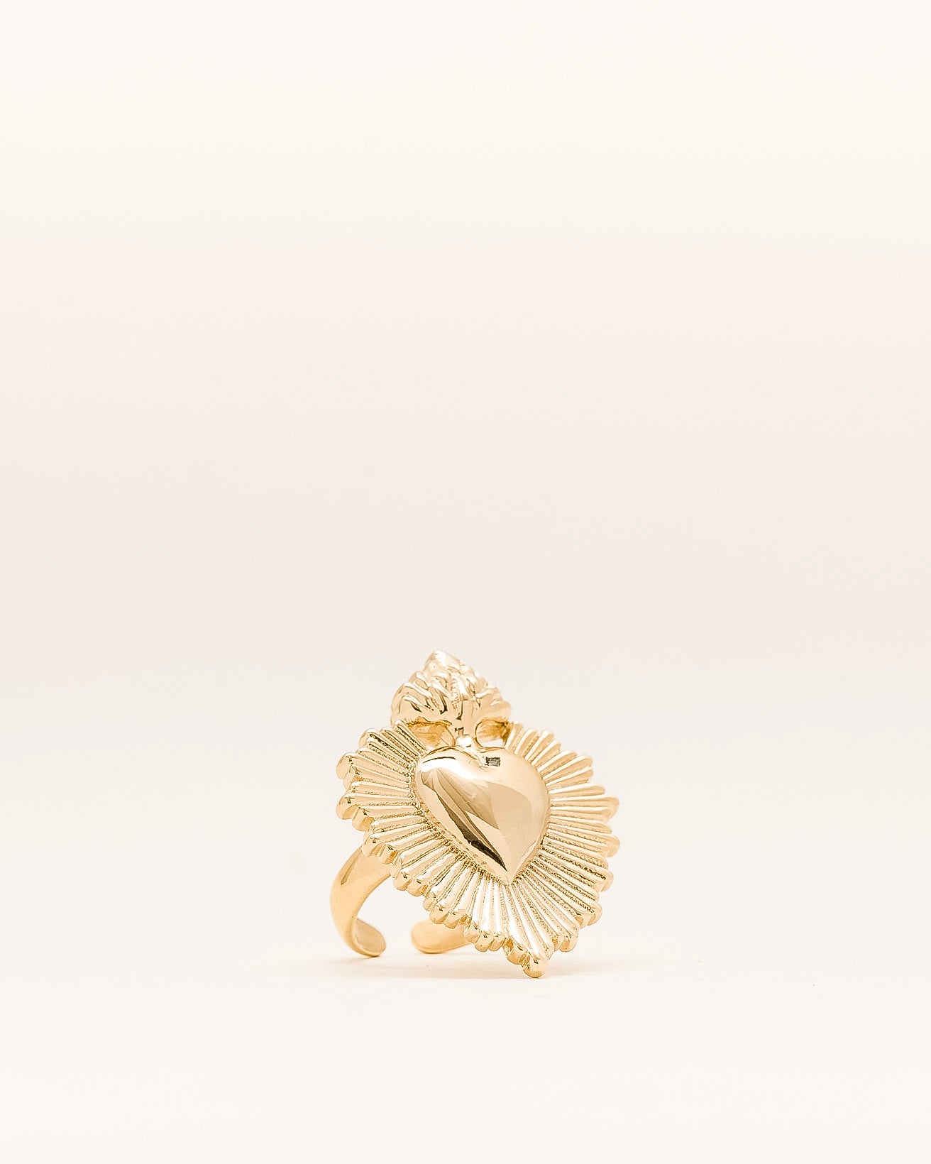 La Reina Sacred Heart Ring