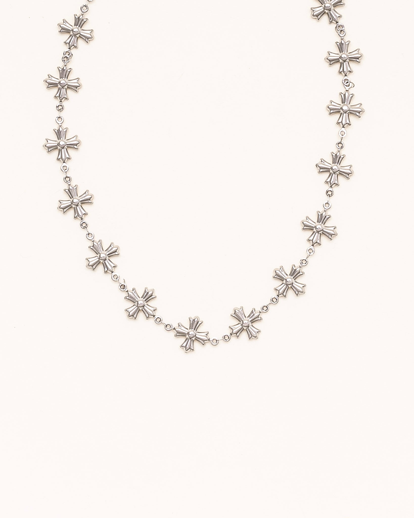 Santa Emilie Choker