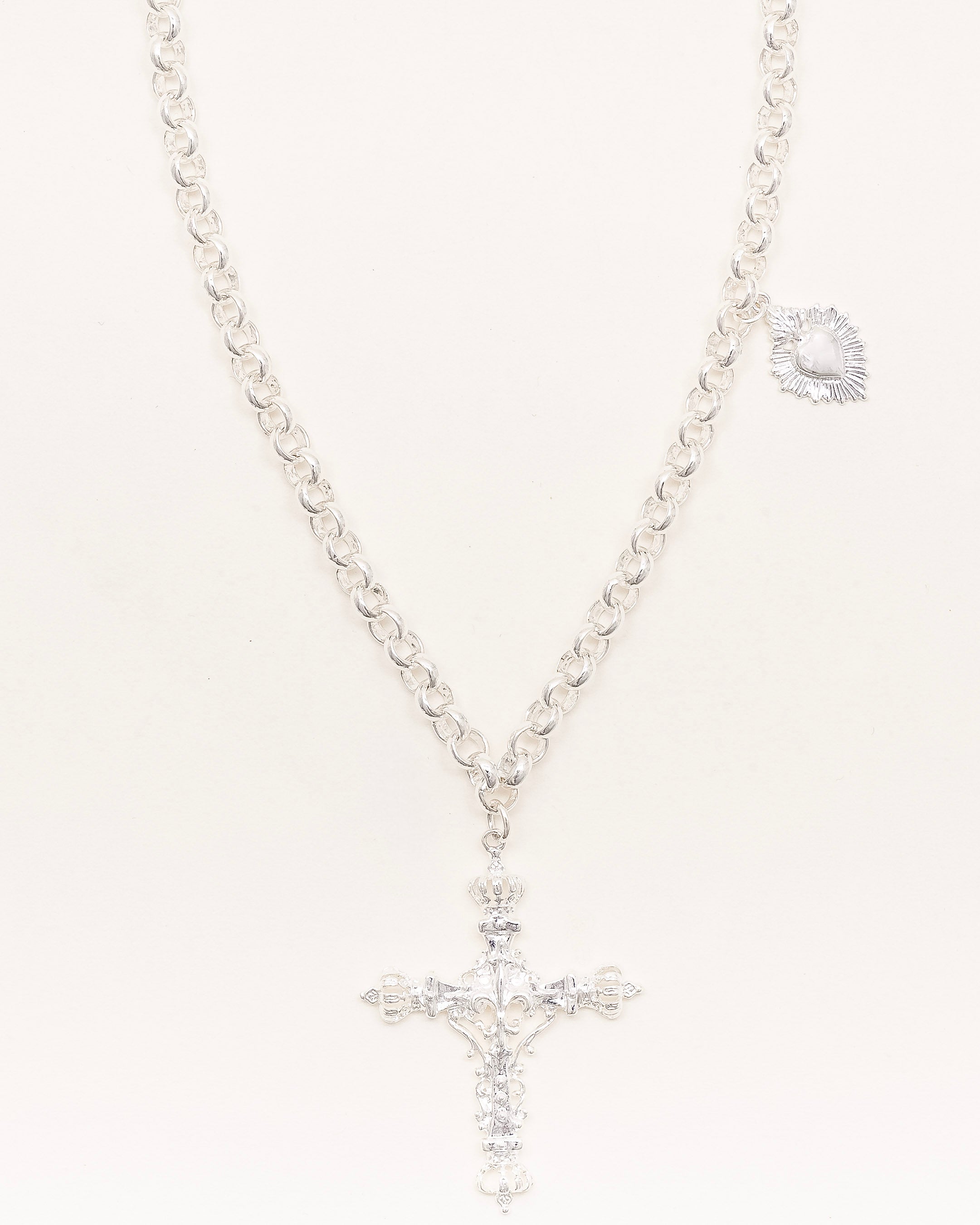 Santa Esperanza Necklace
